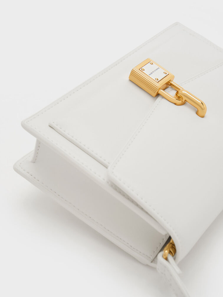 Padlock Envelope Crossbody Bag, สีขาว, hi-res