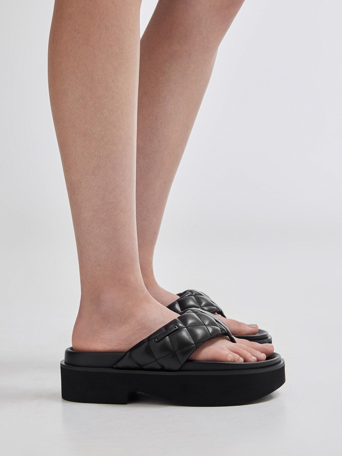 V Strap Platform Thong Sandals Black
