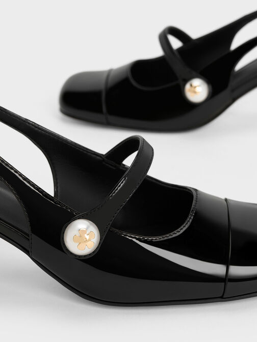 รองเท้ารัดส้นหนังแก้วสายคาดเท้าประดับด้วยมุกดีไซน์ส้นสี่เหลี่ยมคางหมู, หนังแก้วสีดำ, hi-res