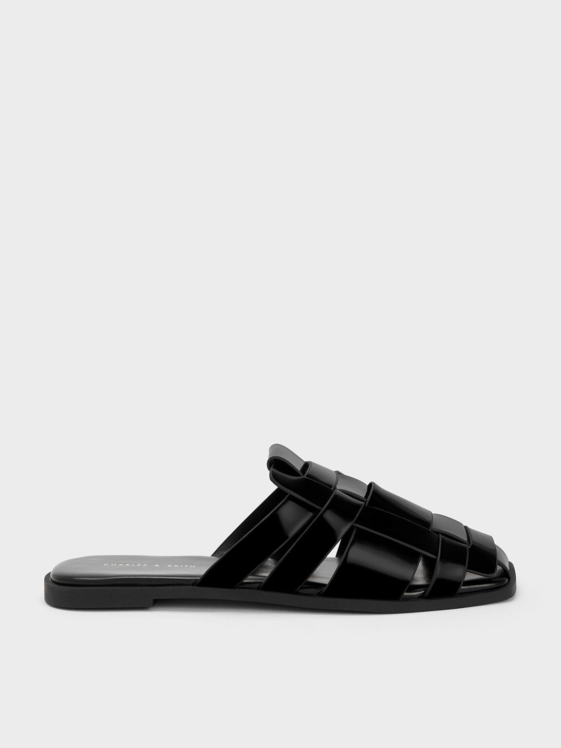 Black flat mule best sale sandals