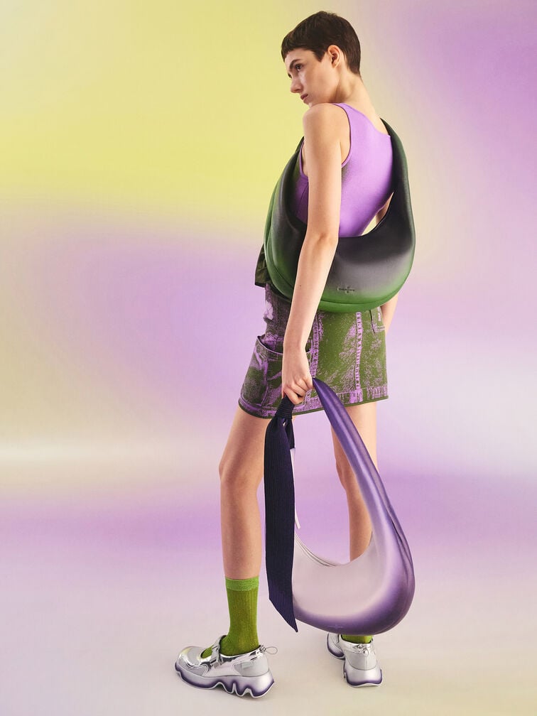 กระเป๋าโฮโบทรงพระจันทร์เสี้ยวดีเทลผูกปมไล่เฉดสีรุ่น Toni, สีเขียว, hi-res