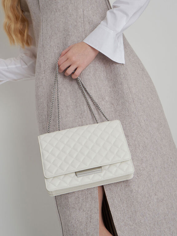 White Quilted Chain Strap Shoulder Bag CHARLES & KEITH TH