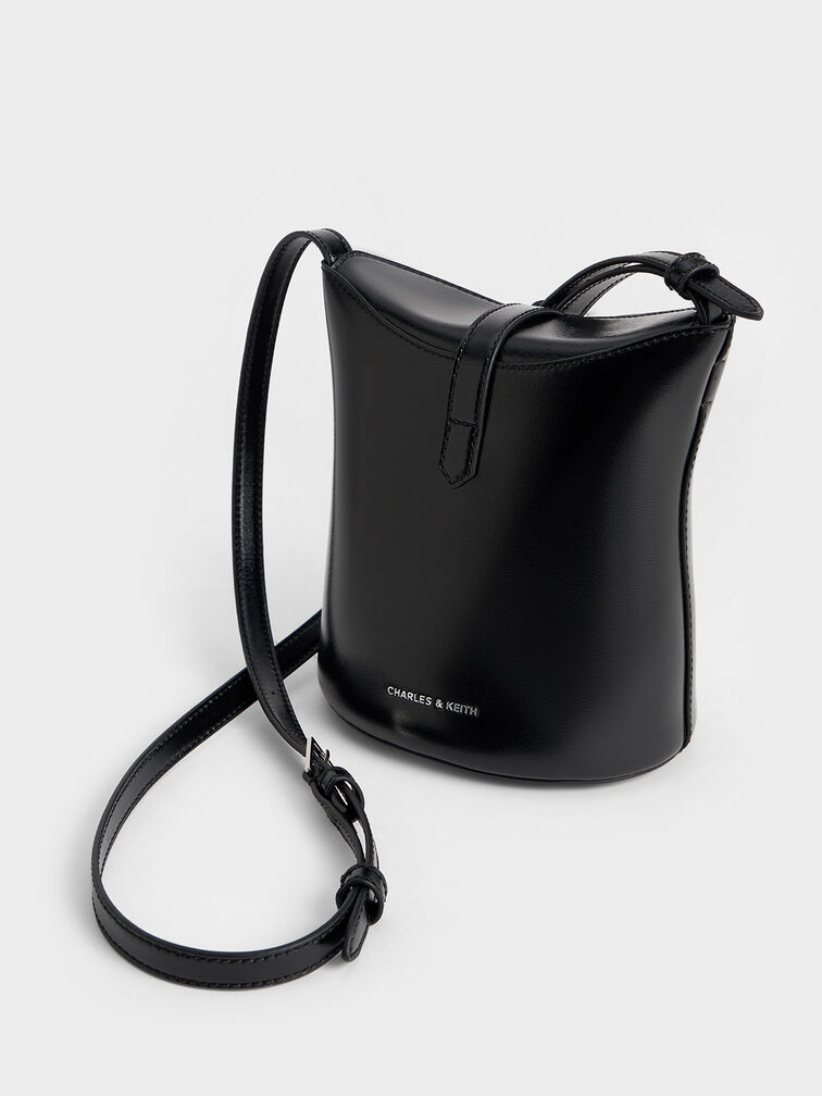 Wisteria Belted Bucket Bag, Noir, hi-res