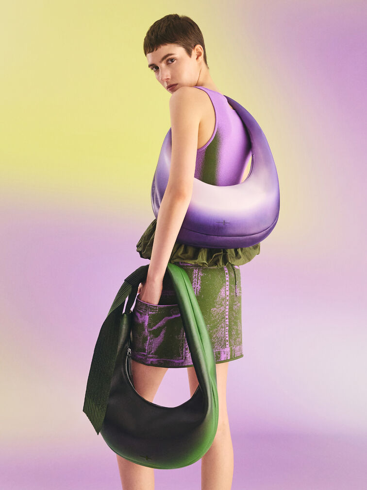กระเป๋าโฮโบทรงพระจันทร์เสี้ยวดีเทลผูกปมไล่เฉดสีรุ่น Toni, สีม่วง, hi-res