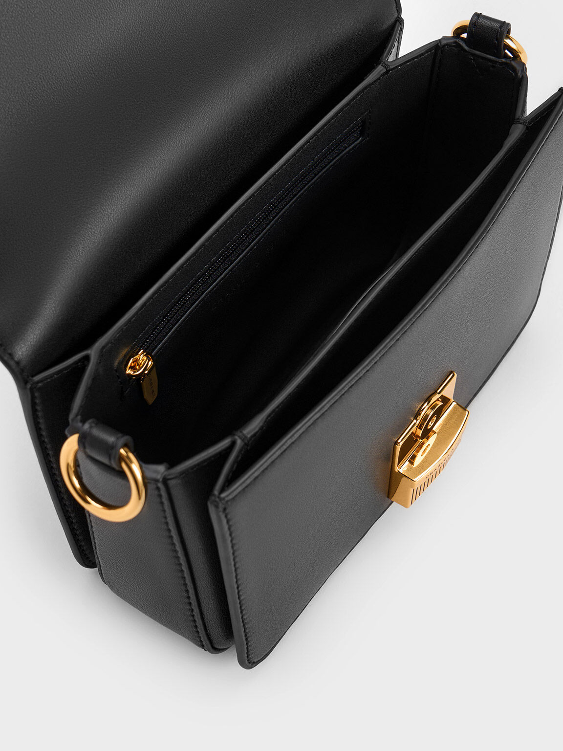 กระเป๋าสะพายข้าง Black Kalinda Metallic Accent Boxy Bag - CHARLES 