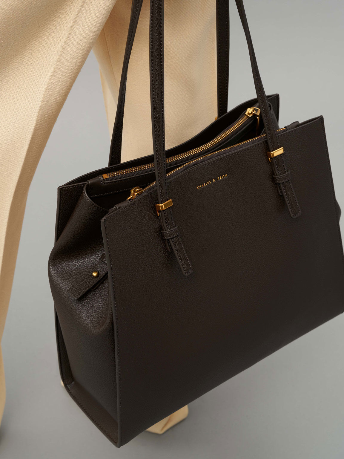 Charles and keith double handle tote bag outlet