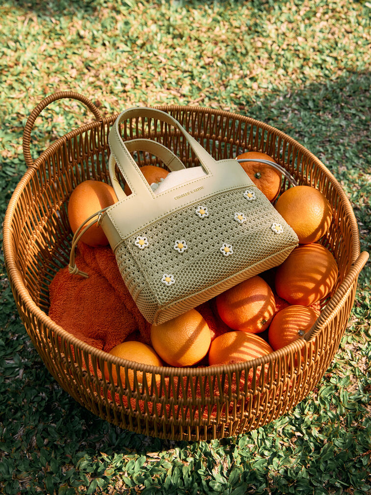 กระเป๋าโท้ทเด็กผ้าถักประดับดอกไม้รุ่น Ida, สีเพลโอลีฟ, hi-res