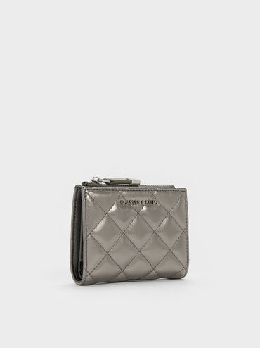กระเป๋าสตางค์ขนาดเล็กดีไซน์ลายควิลท์เมทัลลิคตกแต่งซิปด้านบนรุ่น Alva, สีพิวเตอร์, hi-res