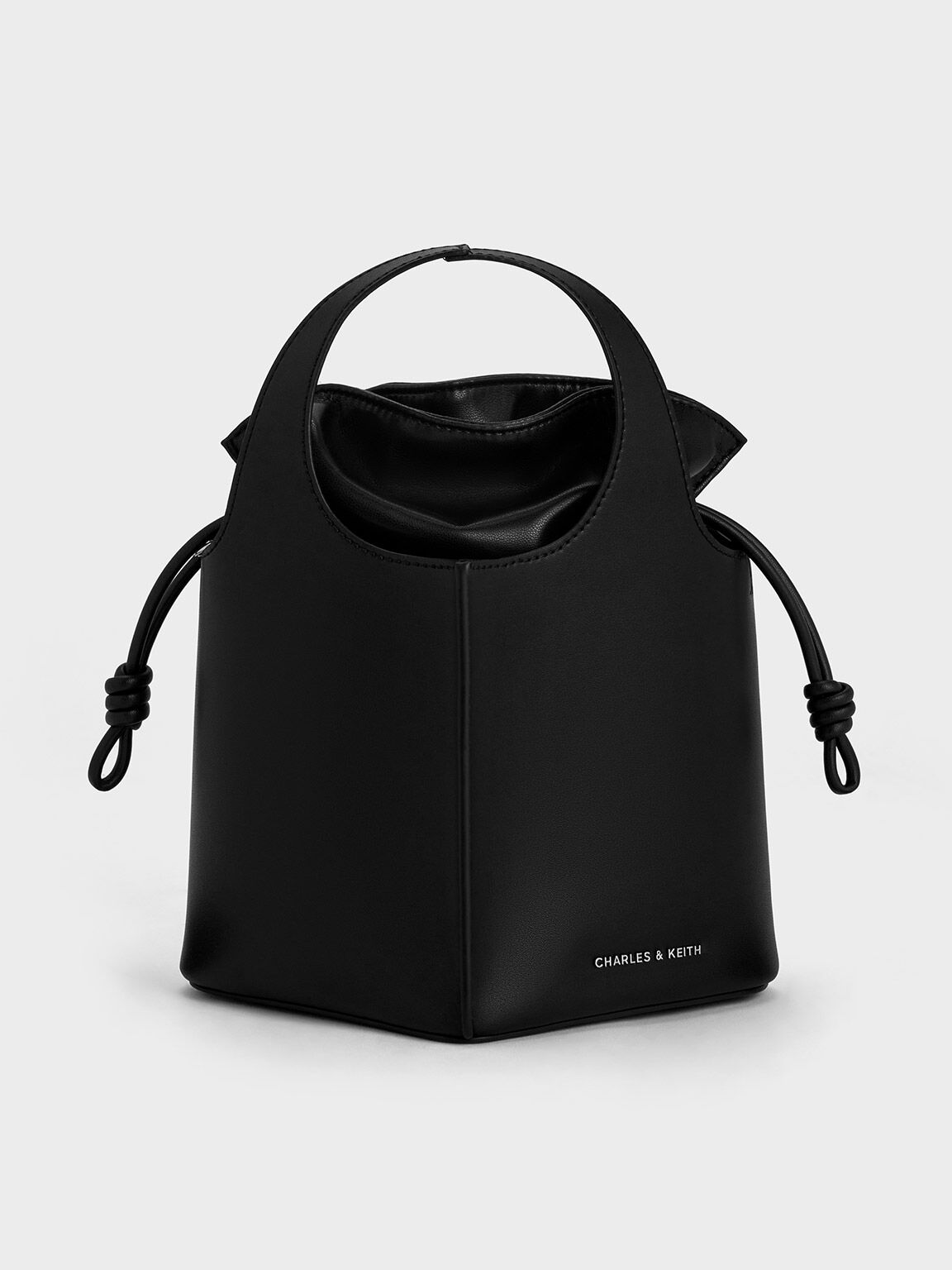 Chaps dresden bucket bag sales