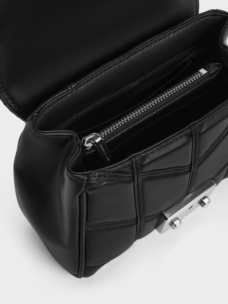 กระเป๋าถือพร้อมหูจับด้านบนดีไซน์ลายเชฟรอนรุ่น Eudora, สีดำอะไหล่สีเงิน, hi-res