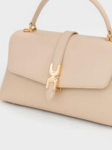 กระเป๋าถือดีไซน์สายโซ่ตกแต่งหัวเข็มขัดเมทัลลิครุ่น Adalyn, สีดัสเต็ดโอ๊ต, hi-res