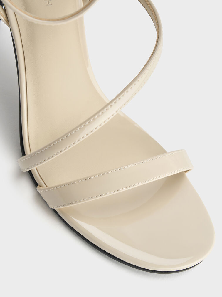 รองเท้าแตะส้นสูงหนังแก้วดีไซน์ส้นเข็มพร้อมสายรัดข้อเท้ารุ่น Andricia, สีชอล์ค, hi-res