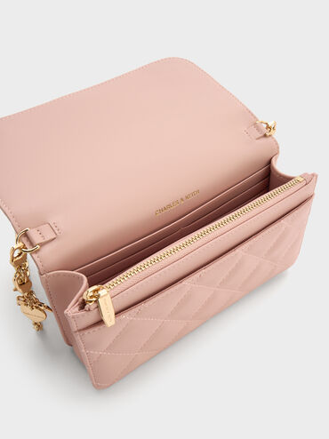 กระเป๋าสตางค์ลายควิลท์พร้อมสายโซ่รุ่น Arrietty, สีชมพูอ่อน, hi-res