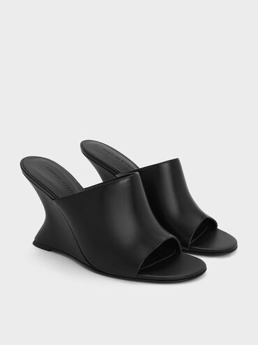รองเท้าส้นเตารีดทรง Sculptural ดีไซน์สายคาดแบบกว้าง, สีดำ, hi-res