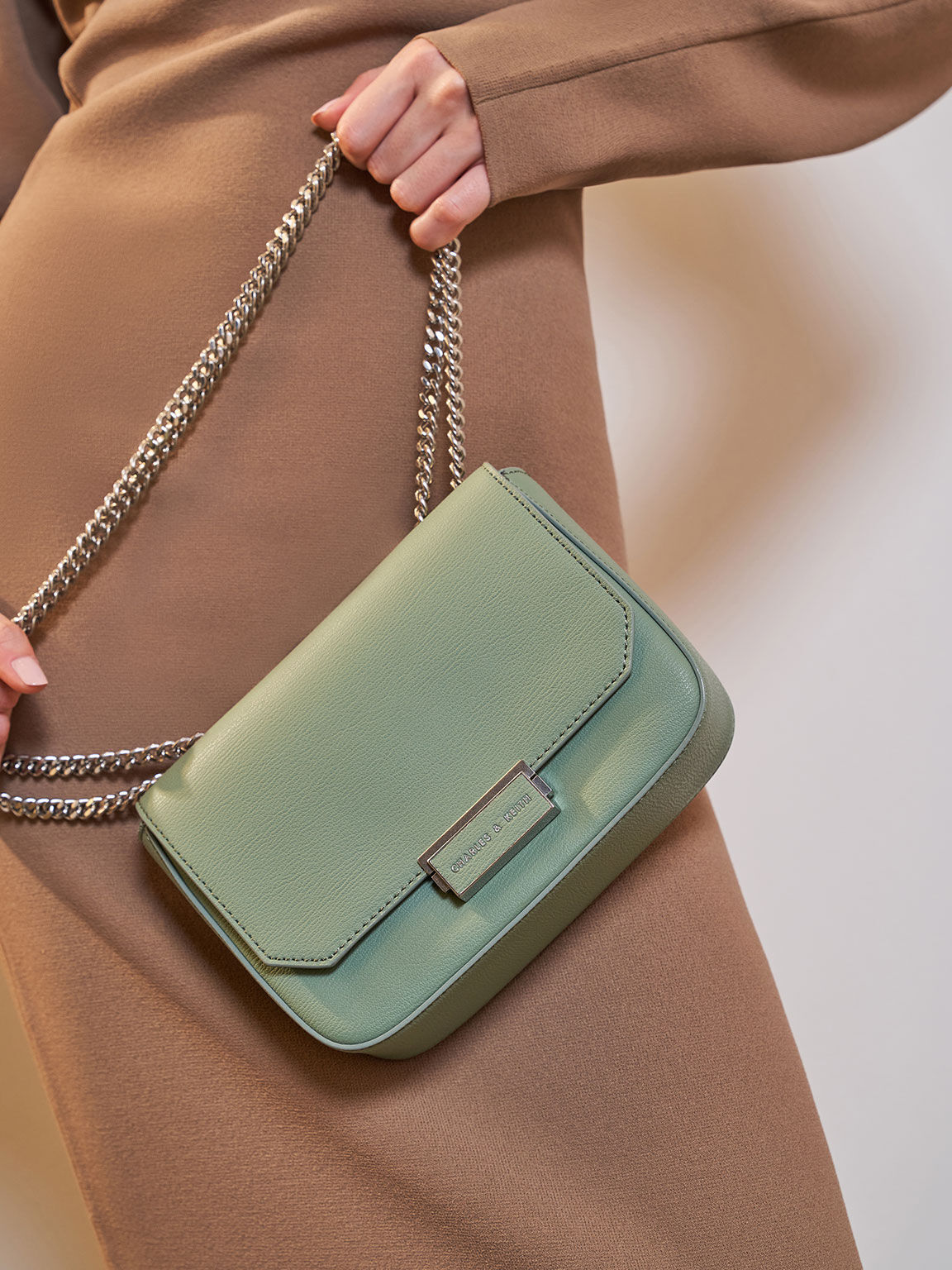 Charles and keith chain strap shoulder bag clearance