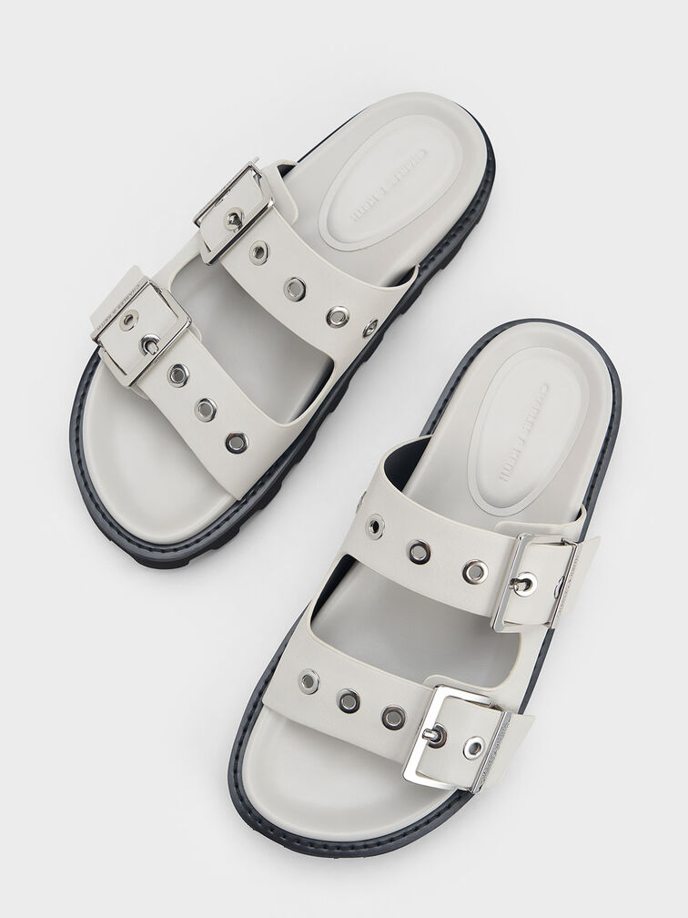 รองเท้าแตะสายคาดเท้าแบบคู่ตกแต่งด้วยหมุดโลหะ Grommet รุ่น Trill, สีขาว, hi-res