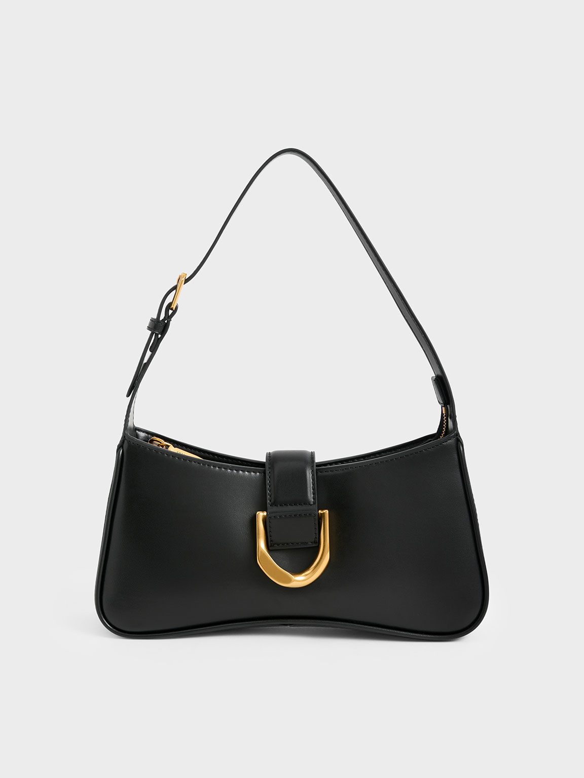 The shoulder bag on sale