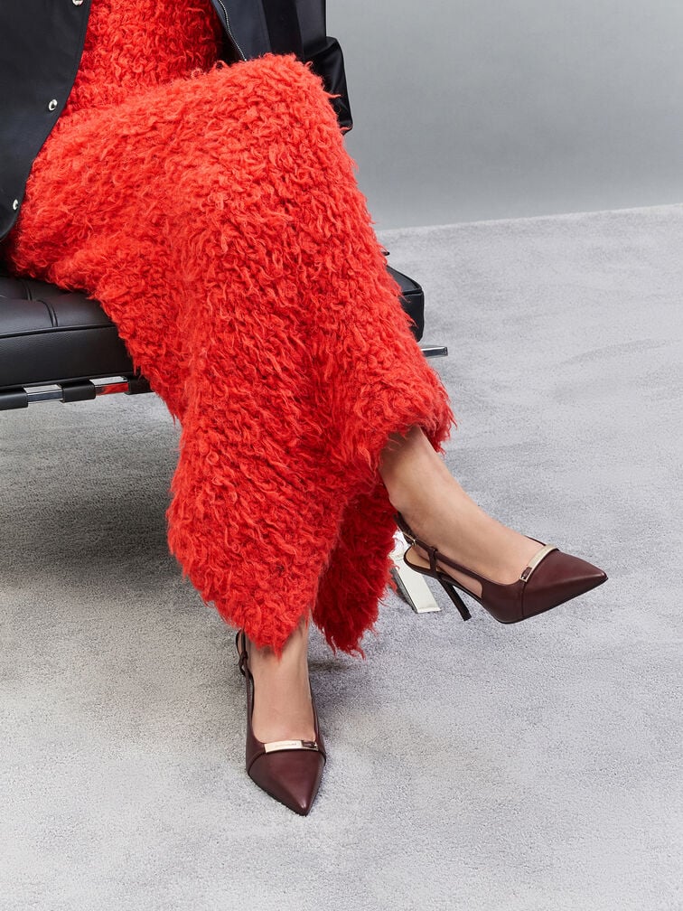 รองเท้าส้นสูงแบบรัดส้นดีไซน์หัวแหลมประดับแถบบเมทัลลิค, สีเบอร์กันดี, hi-res