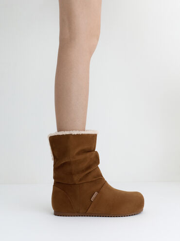 รองเท้าบูทหนังกลับตกแต่งขนสังเคราะห์พร้อมดีไซน์ย่นแบบพับข้อ, สีน้ำตาล, hi-res