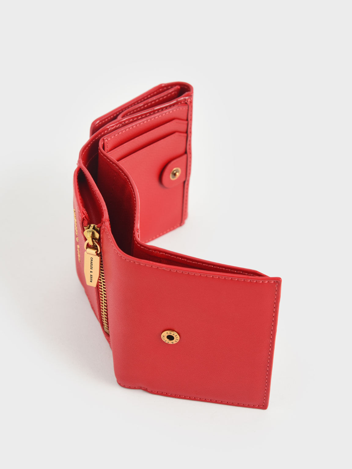 Edna Metallic Turn-Lock Short Wallet, Red, hi-res