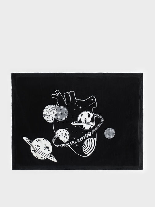 Illustrated Heart Cosmo Blanket, , hi-res