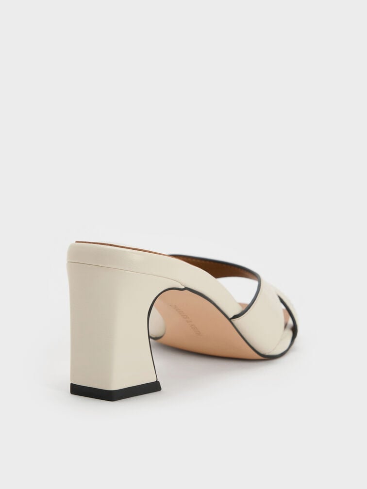 รองเท้าส้นสูงแบบเปิดส้นหัวรองเท้าแบบเหลี่ยมดีเทลคัตเอาท์, สีชอล์ค, hi-res