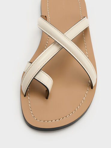 รองเท้าแตะดีไซน์สายไขว้พร้อมห่วงคล้องนิ้วเท้า, สีชอล์ค, hi-res