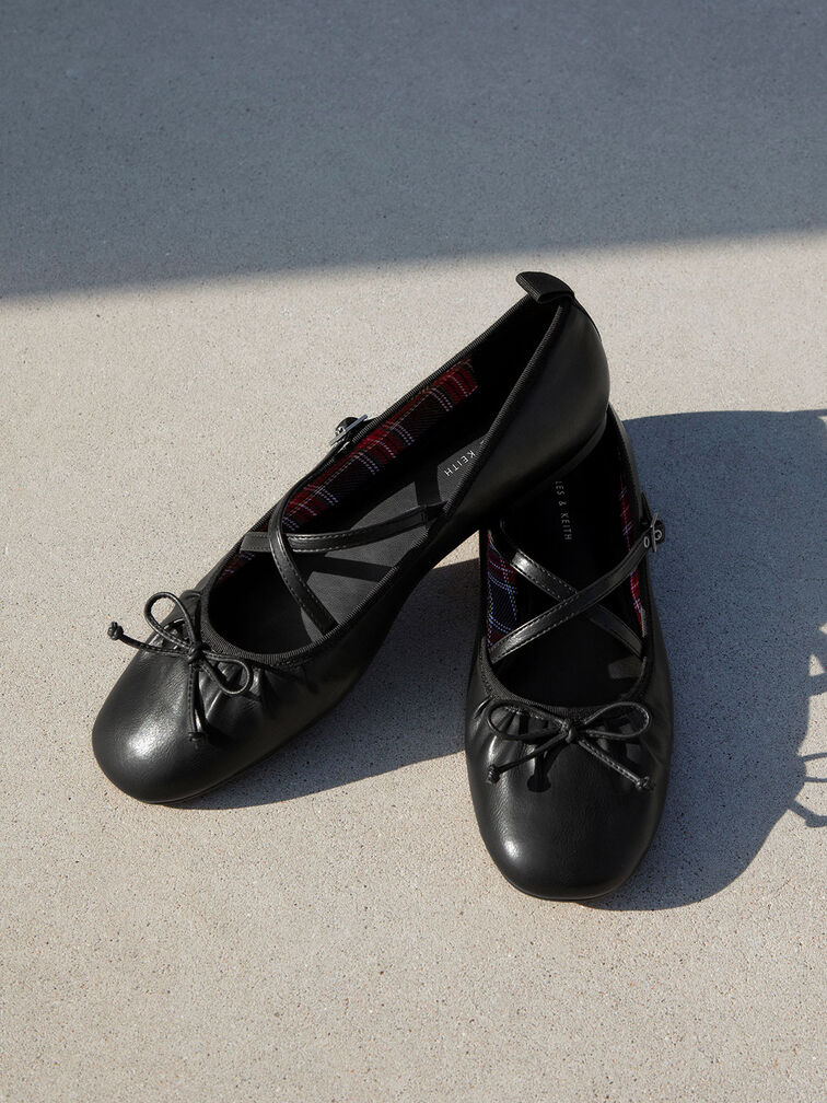 Crossover-Strap Mary Jane Flats, สีดำ, hi-res