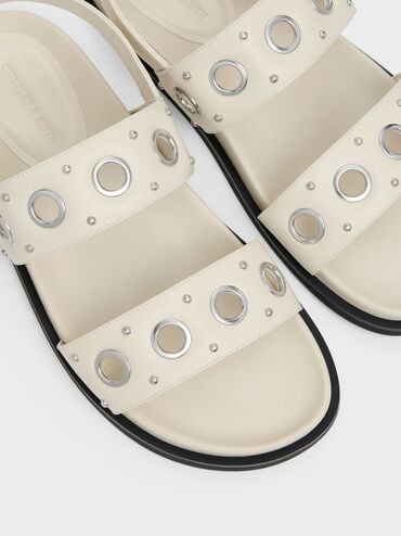 รองเท้าแตะรัดส้นประดับห่วงโลหะ, สีชอล์ค, hi-res