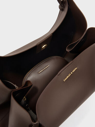 กระเป๋าโท้ทขนาดใหญ่รุ่น Calla, สีเอสเพรสโซบราวน์, hi-res