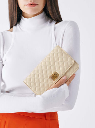 Quilted Turn-Lock Evening Clutch, สีเบจ, hi-res
