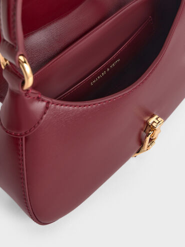 กระเป๋าโฮโบตกแต่งโซ่รุ่น Agatha, สีเบอร์กันดี, hi-res