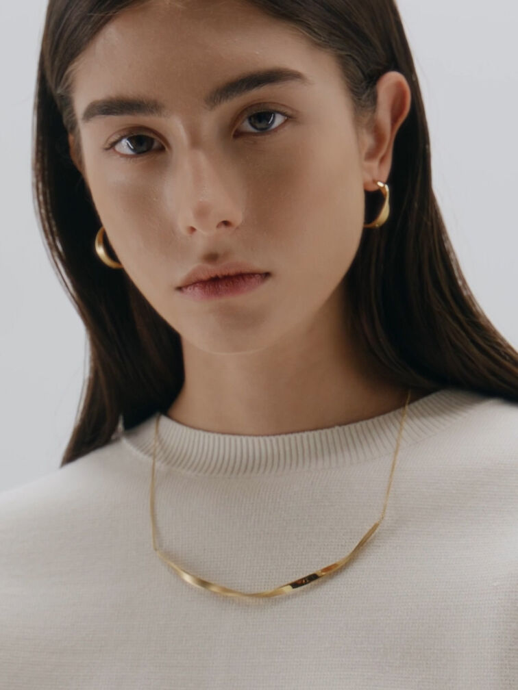 Lena Twist Bar Necklace, Gold, hi-res