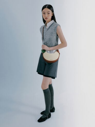 กระเป๋าโฮโบทรงโค้งผ้าแคนวาสพร้อมสายแบบถักรุ่น Blume, สีโทปแคนวาส, hi-res