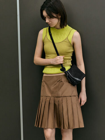 กระเป๋าทรงถังลวดลายควิลท์ประดับโซ่รุ่น Duo, สีดำ, hi-res