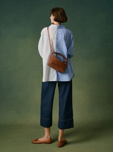 กระเป๋าสะพายไหล่ดีไซน์แบบสานรุ่น Ivette, สีช็อคโกแลต, hi-res