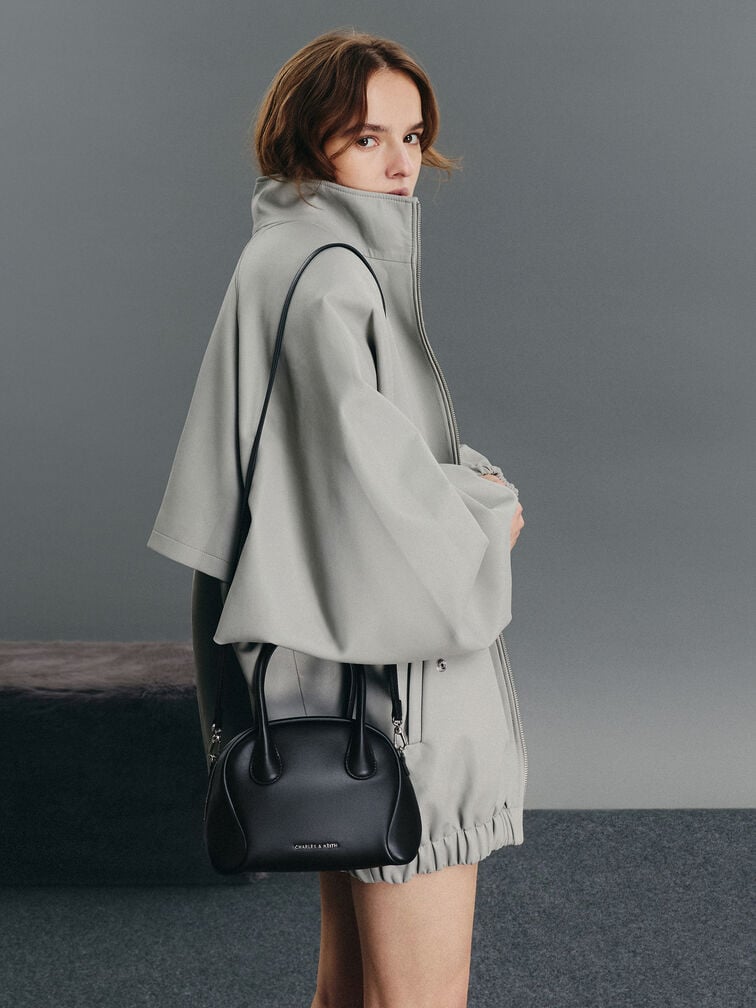 กระเป๋าทรงโบว์ลิ่งรุ่น Nelly, สีดำอะไหล่สีเงิน, hi-res