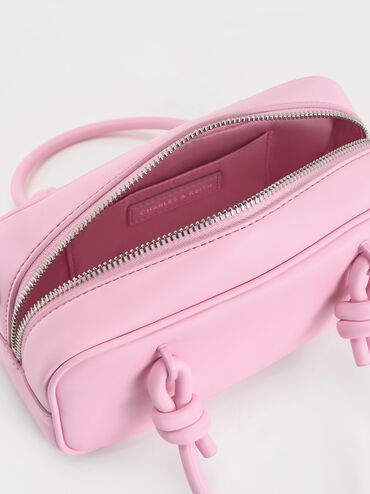 กระเป๋าสะพายข้างทรงยาวดีไซน์หูจับแบบผูกปมรุ่น Sammie, สีบับเบิ้ลกัมพิ้งค์, hi-res