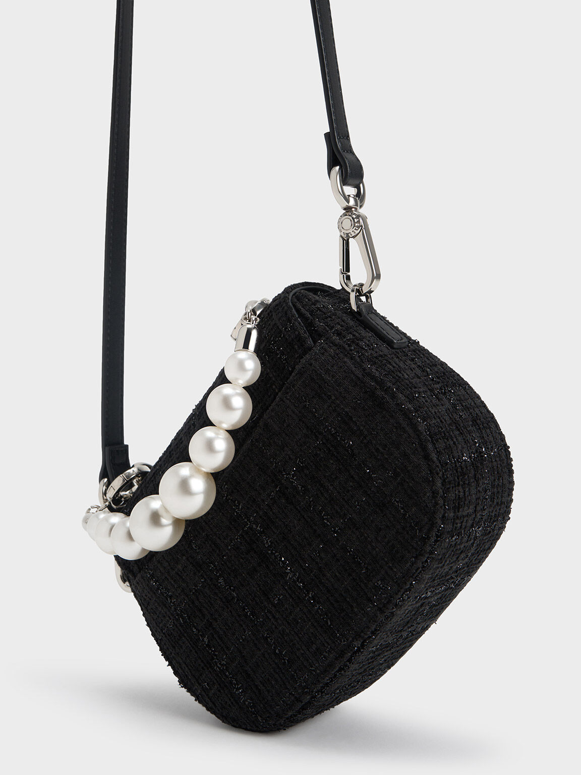 Beaded shop handle bag