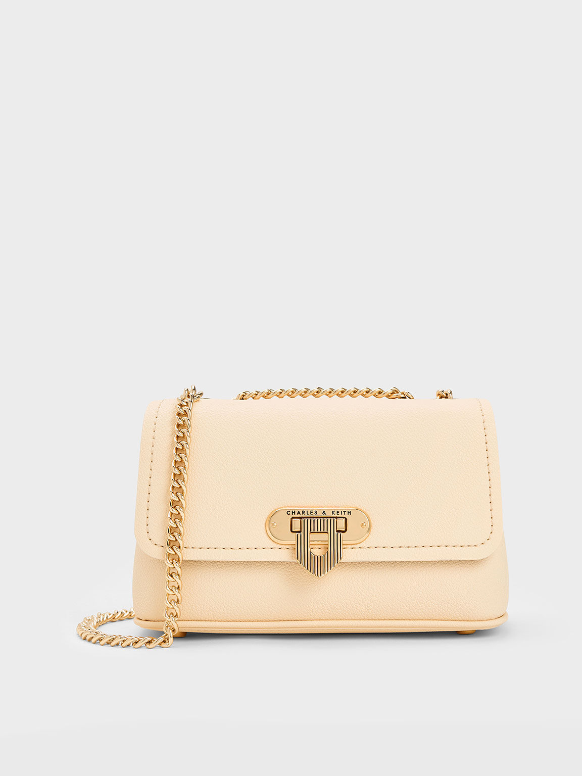 Charles and keith push lock deals chain sling bag