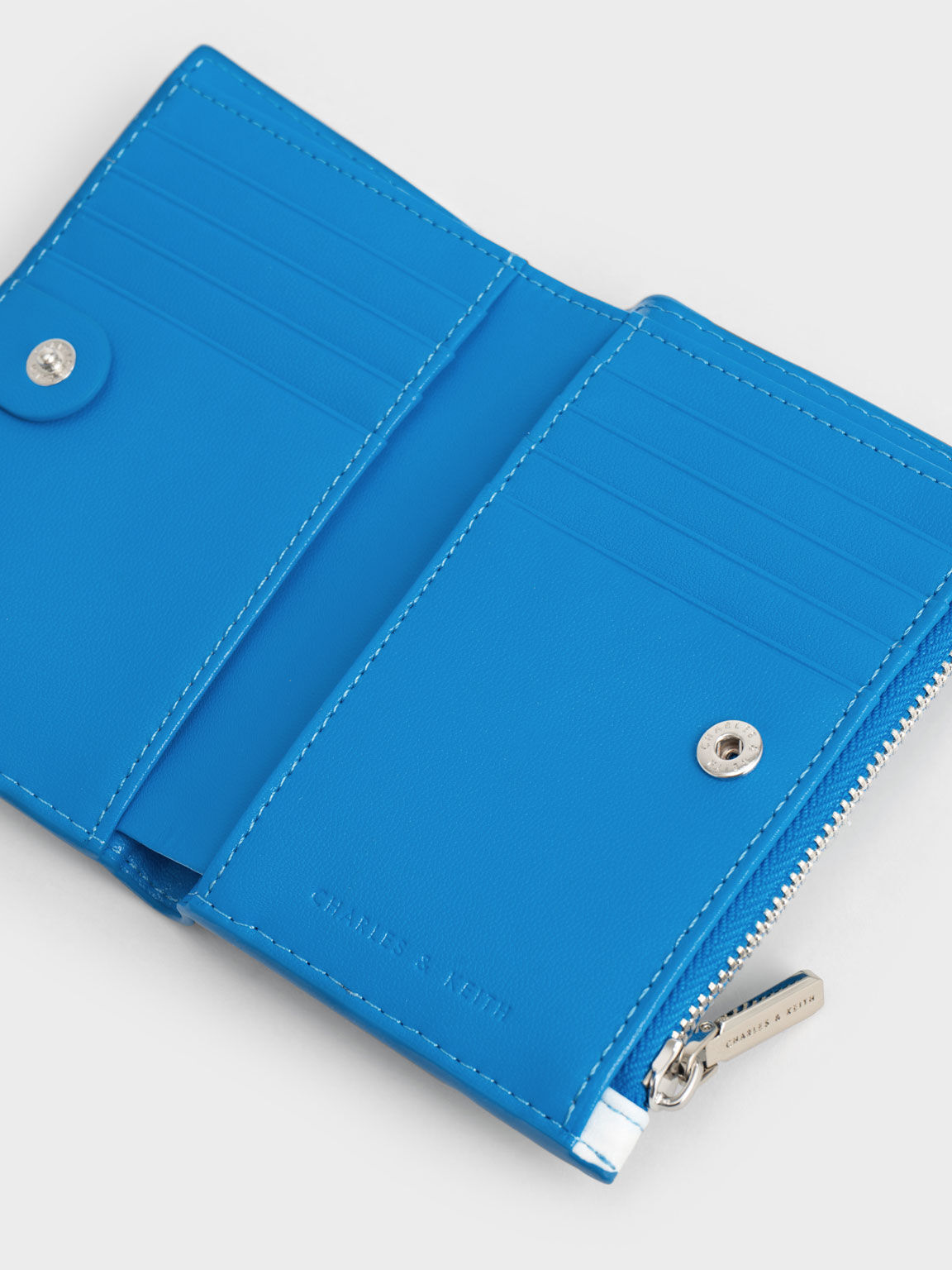 Charles and keith quilted mini 2025 wallet
