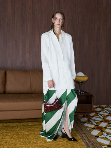 กระเป๋าแบบสะพายได้สองสไตล์ประดับเลื่อมรุ่น Jesmyn, สีเบอร์กันดี, hi-res