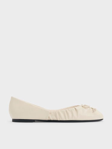 รองเท้าส้นเตี้ยทรงบัลเล่ต์ดีไซน์จับจีบประดับโบว์, สีชอล์ค, hi-res