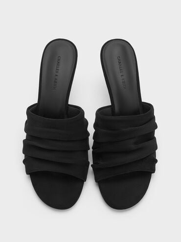 รองเท้าส้นสูงแบบเปิดส้นดีเทลจับจีบวัสดุหนังกลับสังเคราะห์, สีแบล็คเท็กซ์เจอร์, hi-res