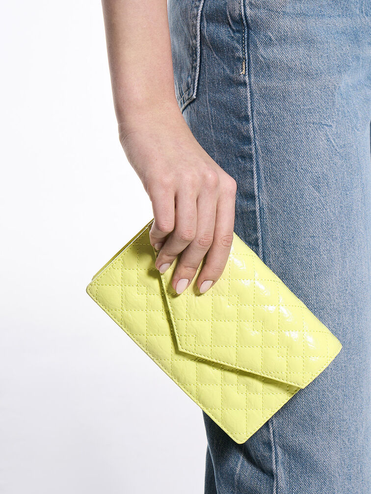Duo Quilted Envelope Clutch, สีบัตเตอร์, hi-res