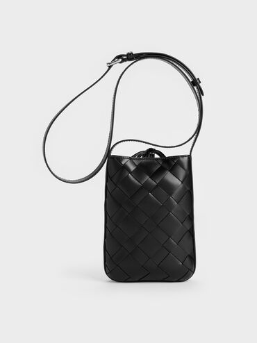 กระเป๋าเพาช์ดีเทลงานสานประดับพู่รุ่น Ivette, สีดำอะไหล่สีเงิน, hi-res