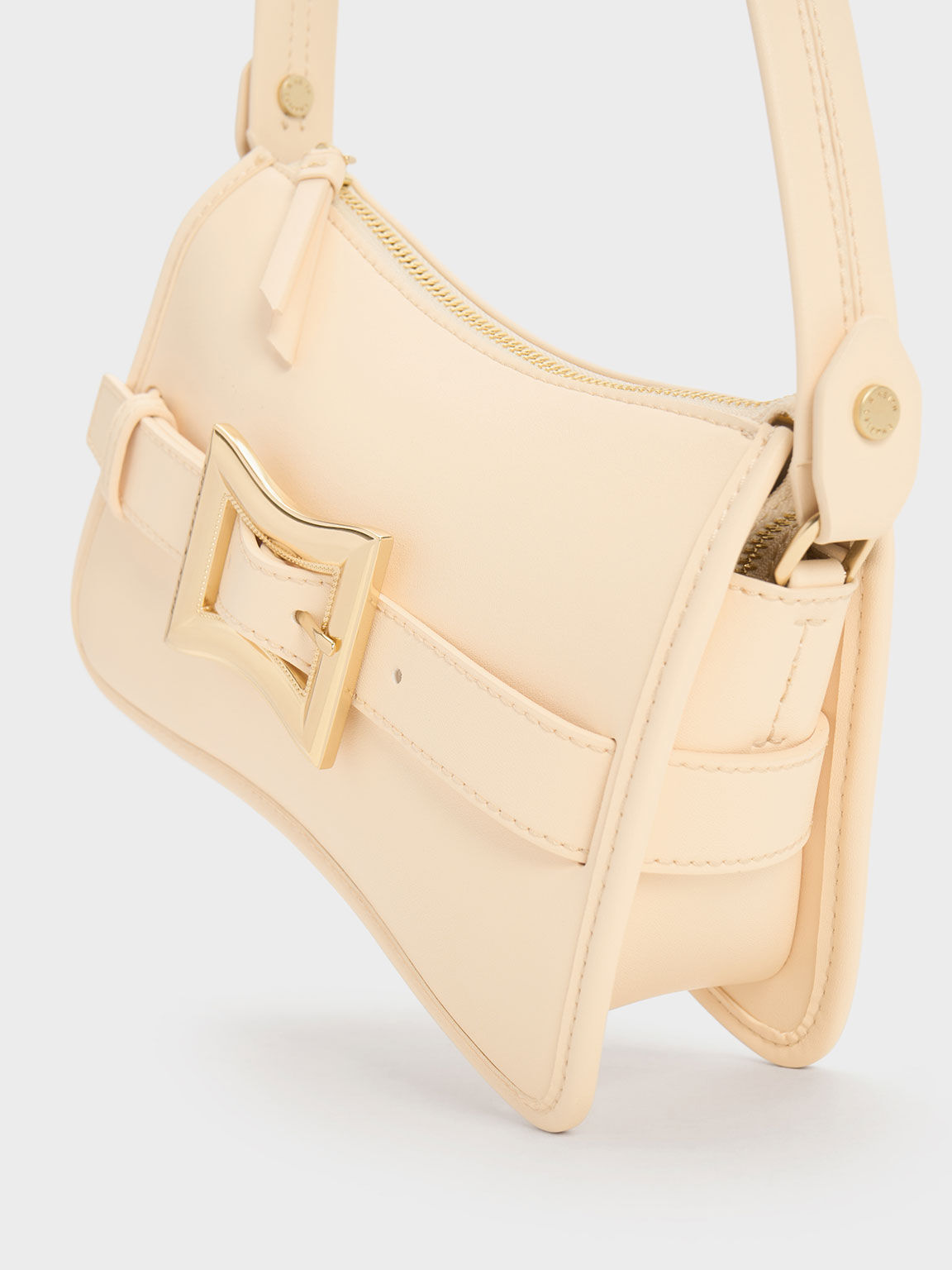 Chunky chain bag charles and keith shop