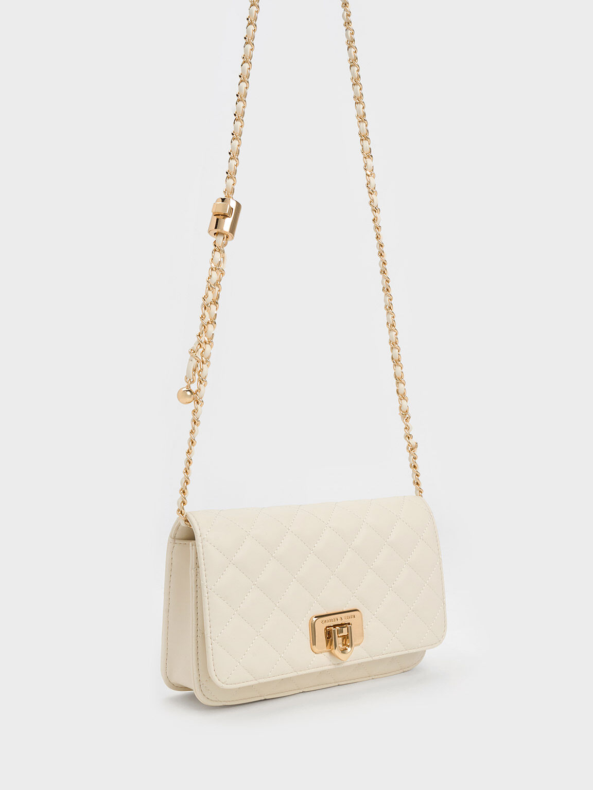 Charles and keith discount chain detail clutch