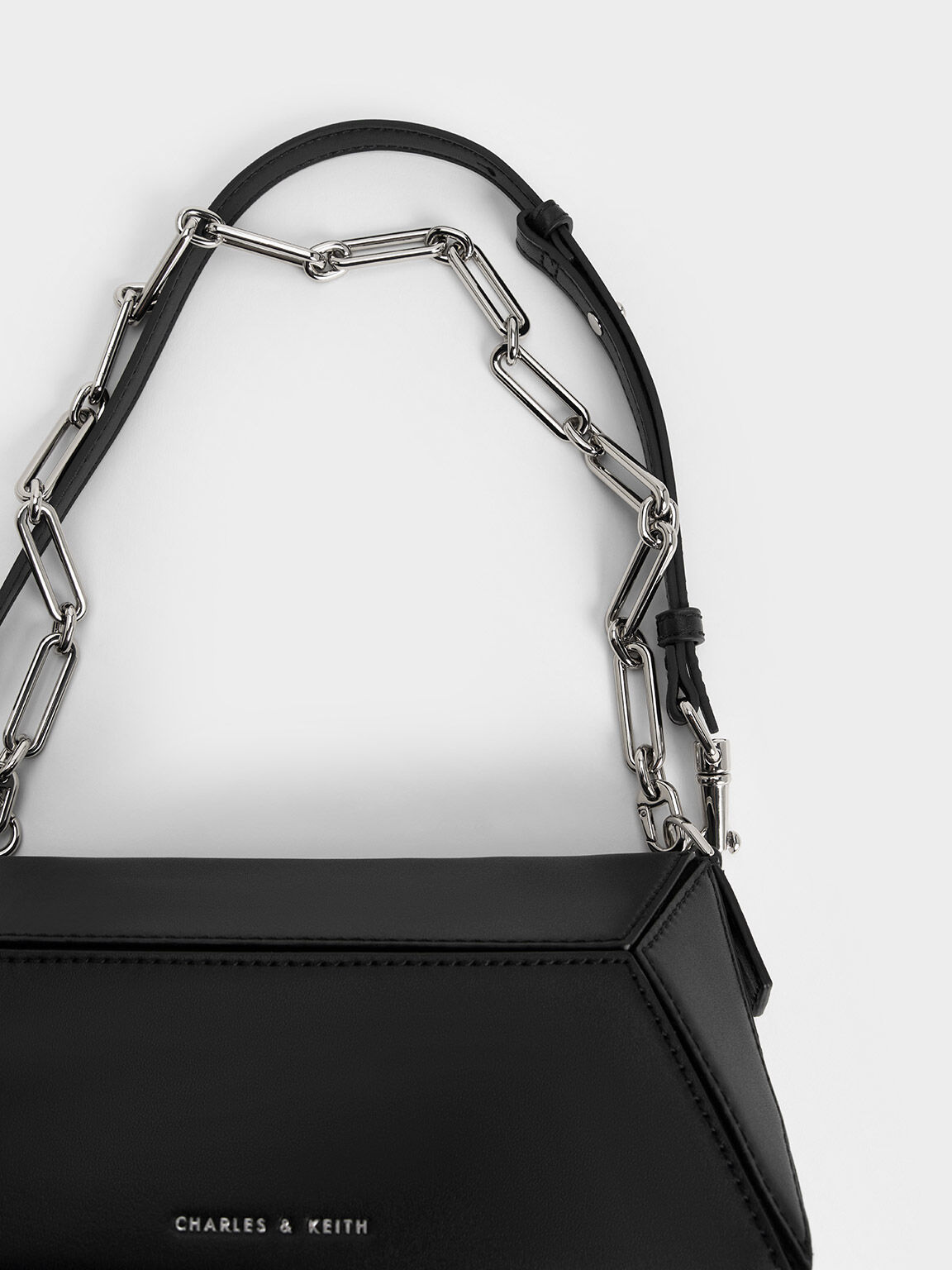 Charles and keith clearance top handle shoulder bag