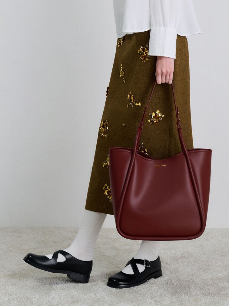 กระเป๋าโท้ทดีไซน์ทรงโค้งรุ่น Lyla, สีมัลเบอร์รี่พลัม, hi-res